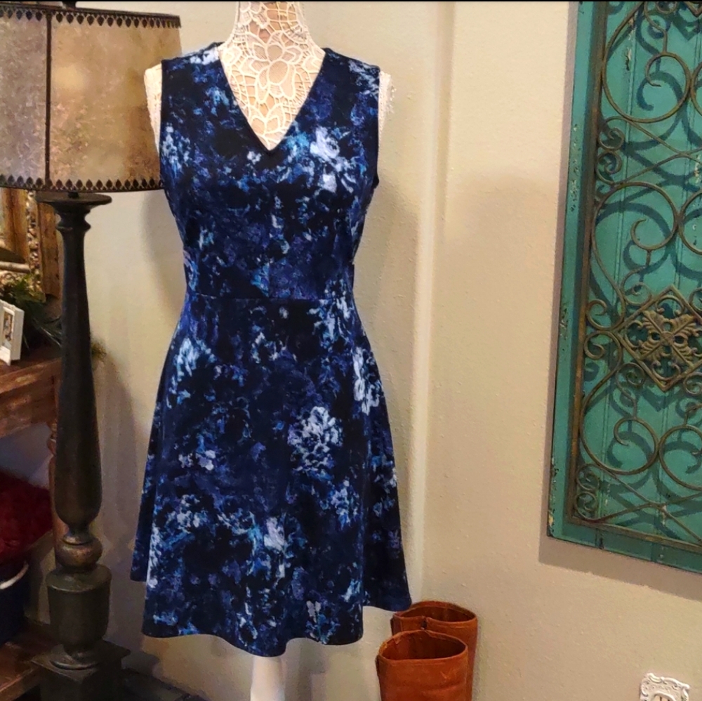 💙Marc New York blue floral dress